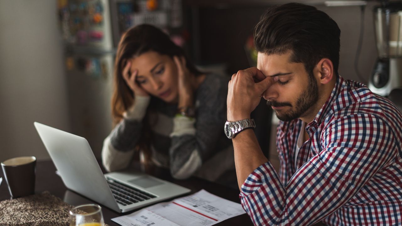 O que a Bíblia fala sobre dívidas